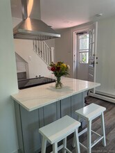 320 Greens Farms Rd in Westport, CT - Building Photo - Building Photo
