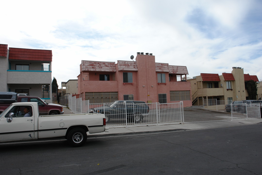 Sierra Sunrise in Las Vegas, NV - Building Photo