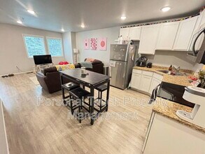 808 7th Ave S in Moorhead, MN - Building Photo - Building Photo