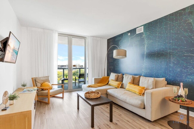 2602 E Hallandale Beach Blvd