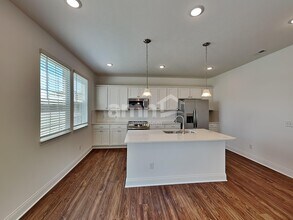 1077 Castor Dr in Sunbury, OH - Building Photo - Building Photo