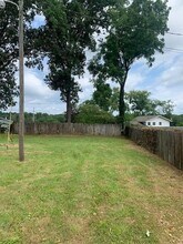 4995 Gold Pointe Dr in Cleveland, TN - Foto de edificio - Building Photo