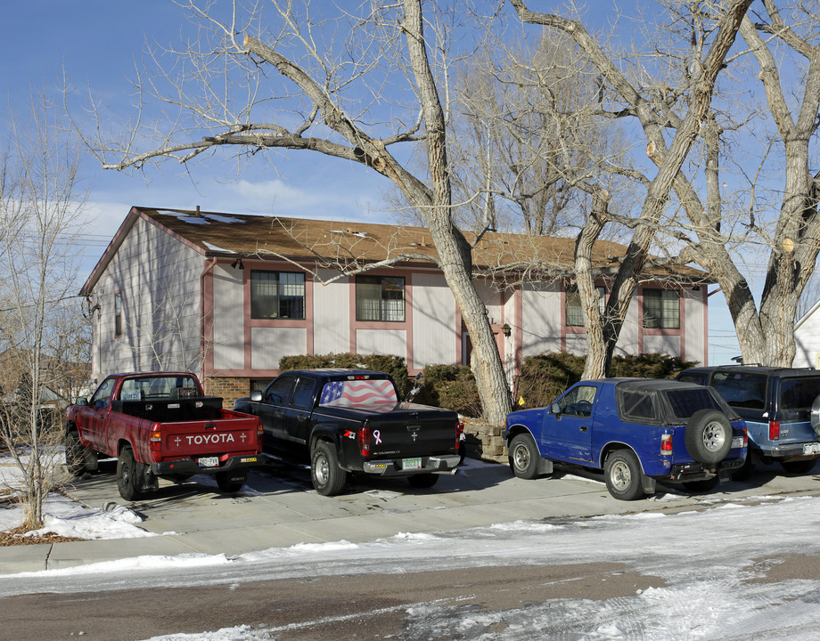 15 S Cantril St in Castle Rock, CO - Building Photo