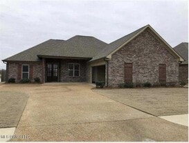 173 Clearview Dr W in Madison, MS - Building Photo