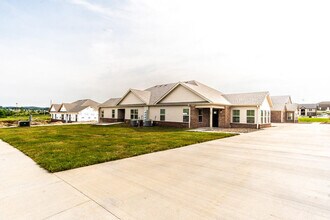 140 Garden Gate Dr in Berea, KY - Building Photo - Building Photo