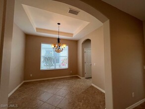 2667 Maraval Ct in Cape Coral, FL - Foto de edificio - Building Photo