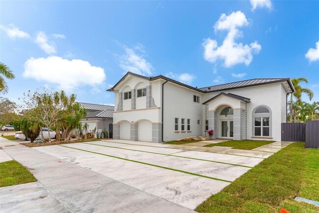 14848 SW 180th St in Miami, FL - Foto de edificio - Building Photo