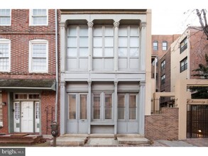 130 Arch St in Philadelphia, PA - Building Photo - Building Photo