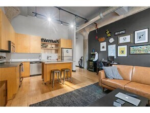 618 N Washington Ave-Unit -202 in Minneapolis, MN - Foto de edificio - Building Photo