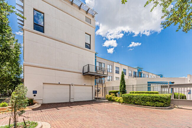 property at 4414 Cedar Springs Rd