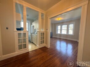 11 Gray St in Cambridge, MA - Building Photo - Building Photo