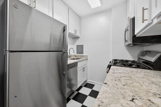 Hill House in Washington, DC - Foto de edificio - Building Photo