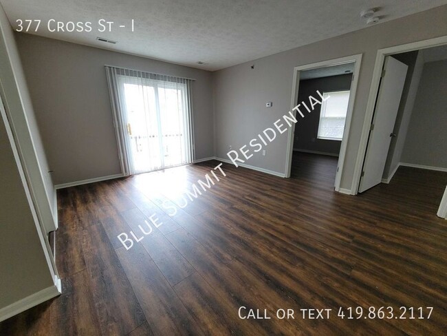 377 Cross St in Akron, OH - Building Photo - Building Photo