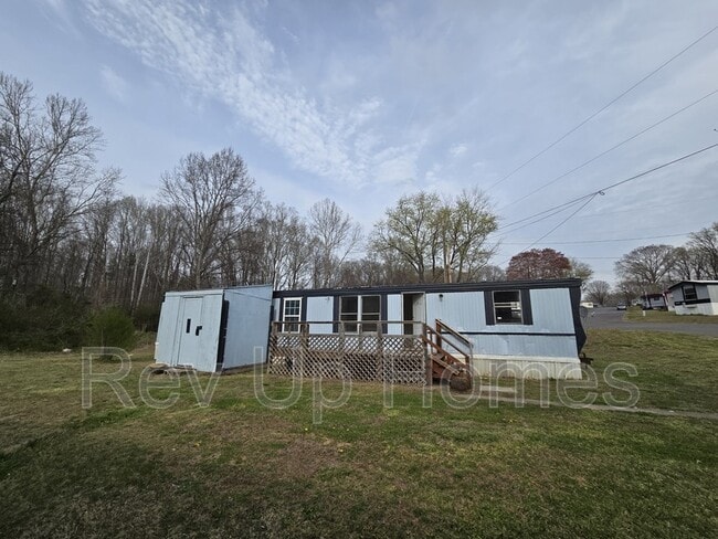 3701 US-29 BUS in Danville, VA - Building Photo - Building Photo