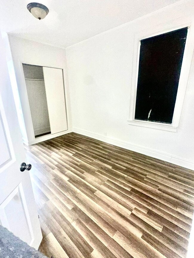 258 Winfield Ave in Jersey City, NJ - Building Photo - Building Photo