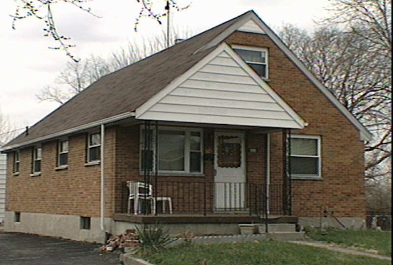 329 N Cherrywood Ave in Dayton, OH - Building Photo