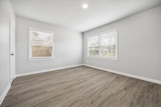 5139 Enyart St in Houston, TX - Building Photo - Building Photo