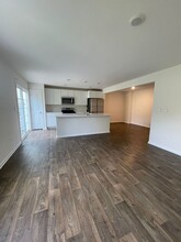 2028 Canyon Creek Dr in Aurora, IL - Building Photo - Building Photo