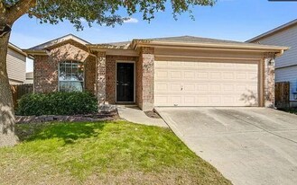 238 Starling Creek in New Braunfels, TX - Building Photo