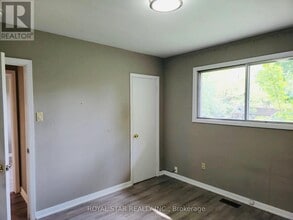 83 Irving Pl in London, ON - Building Photo - Building Photo