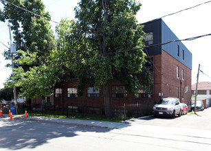 Westmount Apartments in Toronto, ON - Building Photo - Building Photo