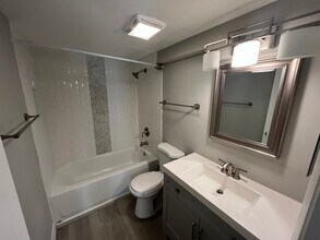 733 SE 1st Way in Deerfield Beach, FL - Building Photo - Building Photo