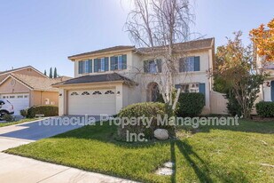 41557 Corte Pergamino in Temecula, CA - Building Photo