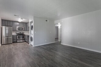 Montecito Apartments in Phoenix, AZ - Foto de edificio - Interior Photo