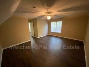 2245 Easton Dr in Memphis, TN - Building Photo - Building Photo
