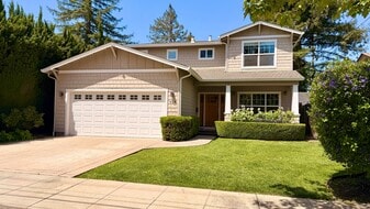 454 Mountain View Ave in Mountain View, CA - Building Photo