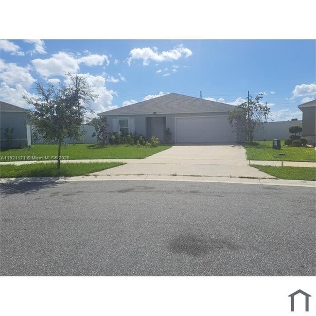336 Towns Cir in Haines City, FL - Building Photo - Building Photo