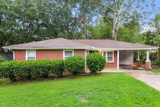 property at 3135 Robin Rd