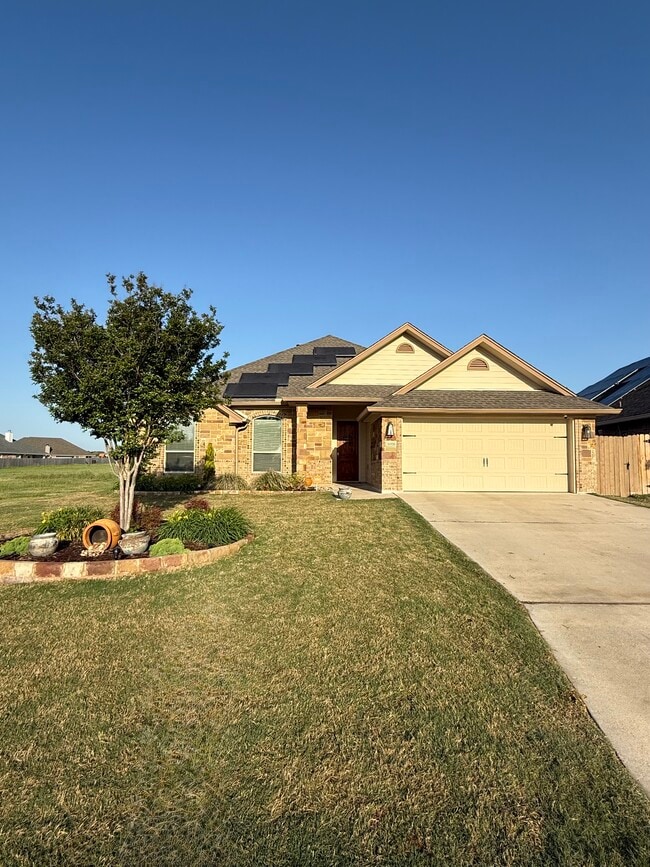 property at 3006 Crystal Ann Dr