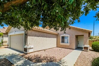 10043 N 115th Dr in Youngtown, AZ - Building Photo - Building Photo