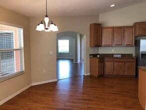 12403 NE 48th Cir in Oxford, FL - Building Photo - Building Photo