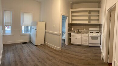 150 5th St, Unit 1 in Cambridge, MA - Building Photo - Building Photo