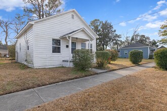 1314 Nun St in Wilmington, NC - Foto de edificio - Building Photo