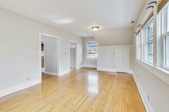 1327 Church St in Evanston, IL - Building Photo - Building Photo