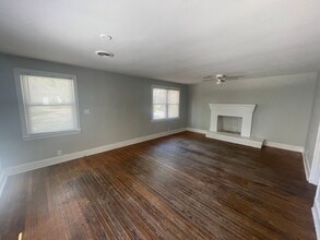 4922 Old Mears Rd in Wilmington, NC - Building Photo - Building Photo
