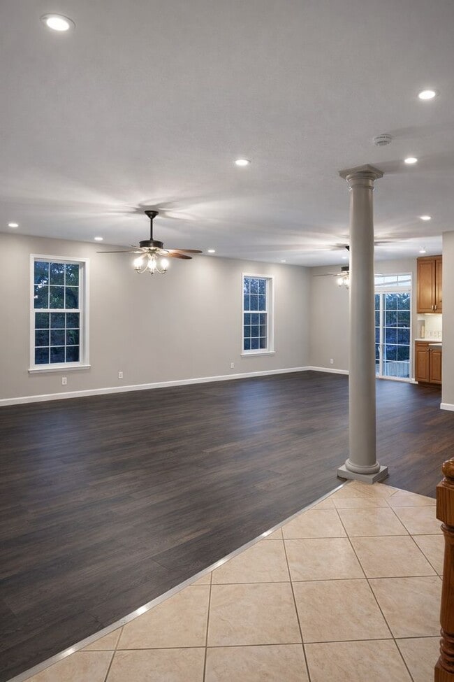 224 Mountain Crest Dr in Walnut Shade, MO - Building Photo - Building Photo