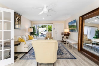 1702 N L St in Lake Worth Beach, FL - Building Photo - Building Photo