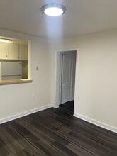 1207 Paquin St in Columbia, MO - Foto de edificio - Building Photo