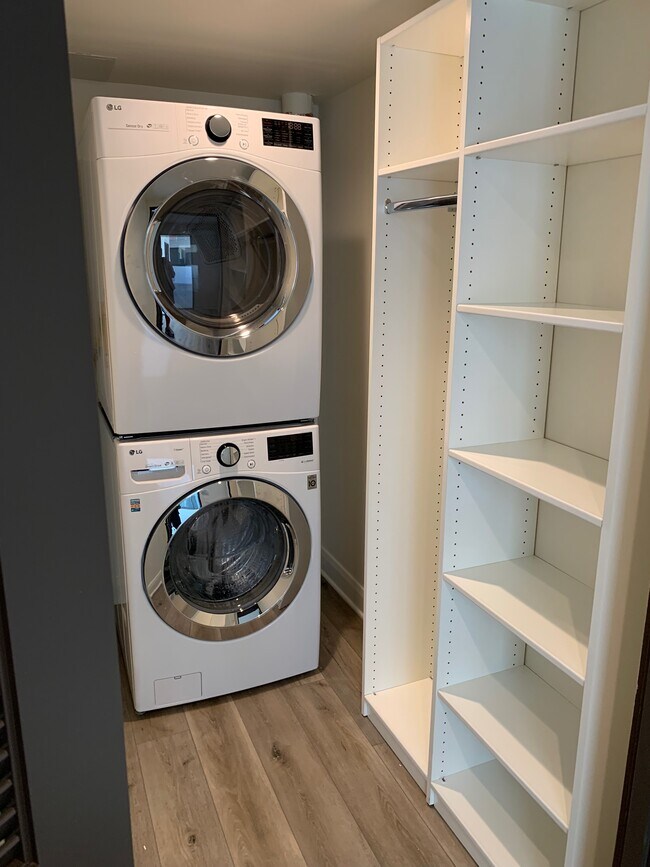 853 S Lucerne Blvd Rentals in Los Angeles, CA