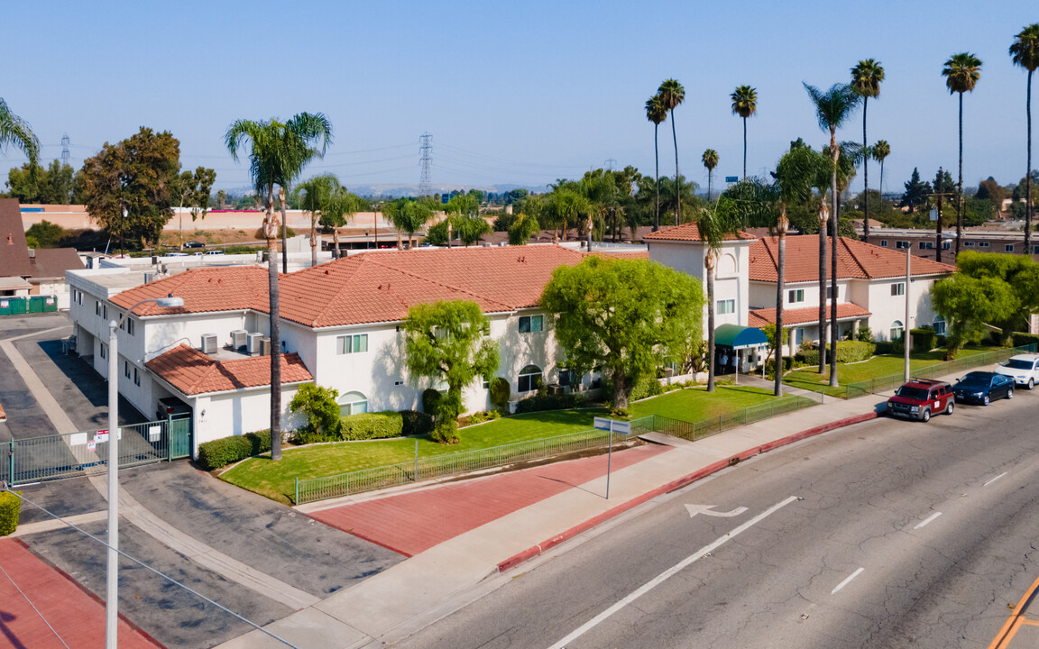 Norwalk Terrace Apartments in Whittier, CA - Building Photo