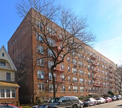 745 E 31st St in Brooklyn, NY - Foto de edificio - Building Photo