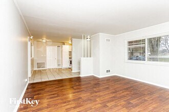 2904 Woodworth Pl in Hazel Crest, IL - Building Photo - Building Photo