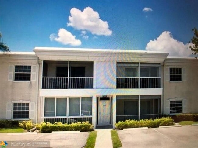 6439 Bay Club Dr in Fort Lauderdale, FL - Building Photo - Building Photo