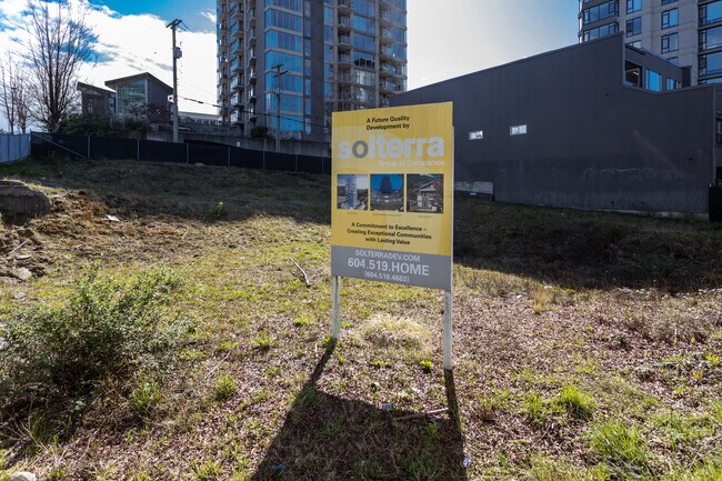 Italia in Vancouver, BC - Building Photo - Building Photo