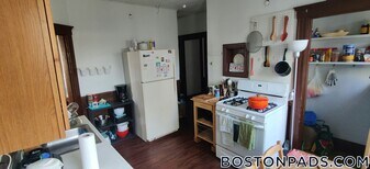 122 Columbia St in Cambridge, MA - Building Photo