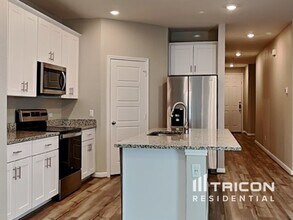 13674 Paxton Blvd in Saint Hedwig, TX - Building Photo - Building Photo